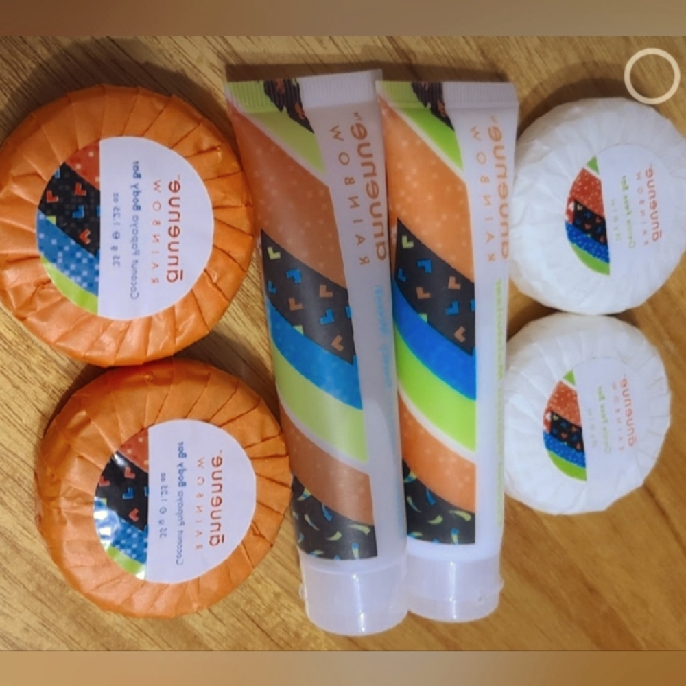 Set of 6 Anuenud Rainbow Hotel Toilletries from Hilton Hotel